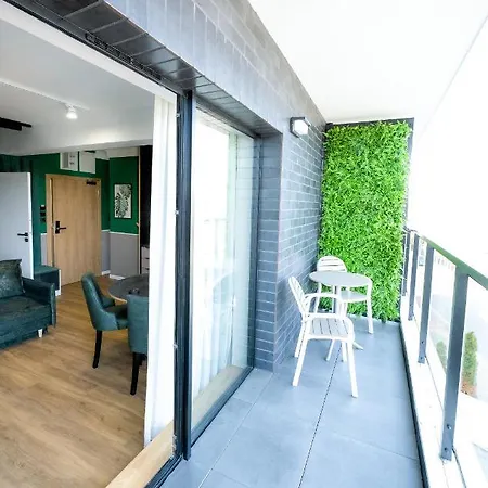 Aparthotel Green Concrete - Eko-Bus Na Plaze, Rowery I Masaze * Swinoujscie