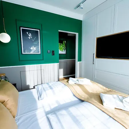 Aparthotel Green Concrete - Eko-Bus Na Plaze, Rowery I Masaze Aparthotel