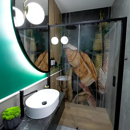 Concrete 公寓式酒店 斯维诺乌伊希切