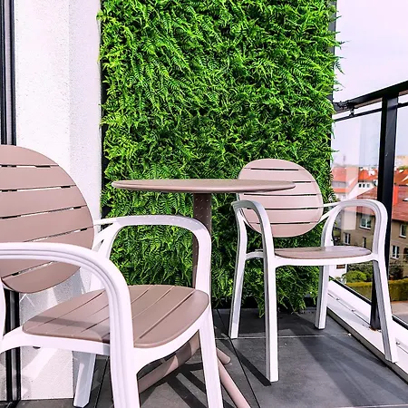 Aparthotel Green Concrete - Eko-Bus Na Plaze, Rowery I Masaze Aparthotel