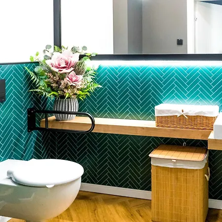 Lägenhetshotell Aparthotel Green Concrete - Eko-Bus Na Plaze, Rowery I Masaze *