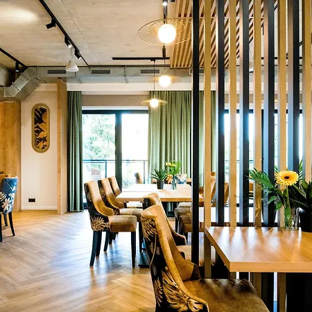 Aparthotel Green Concrete - Eko-Bus Na Plaze, Rowery I Masaze Aparthotel *