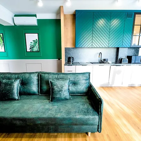 Aparthotel Green Concrete - Eko-Bus Na Plaze, Rowery I Masaze Aparthotel *