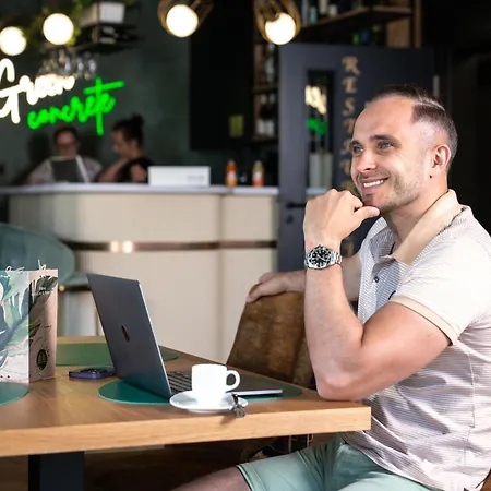 公寓式酒店 Concrete