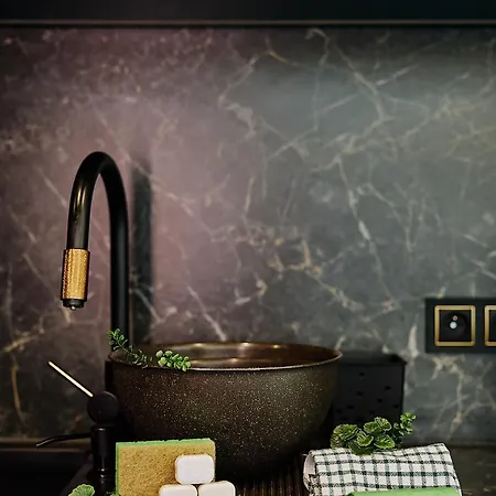 Concrete Aparthotel 4*