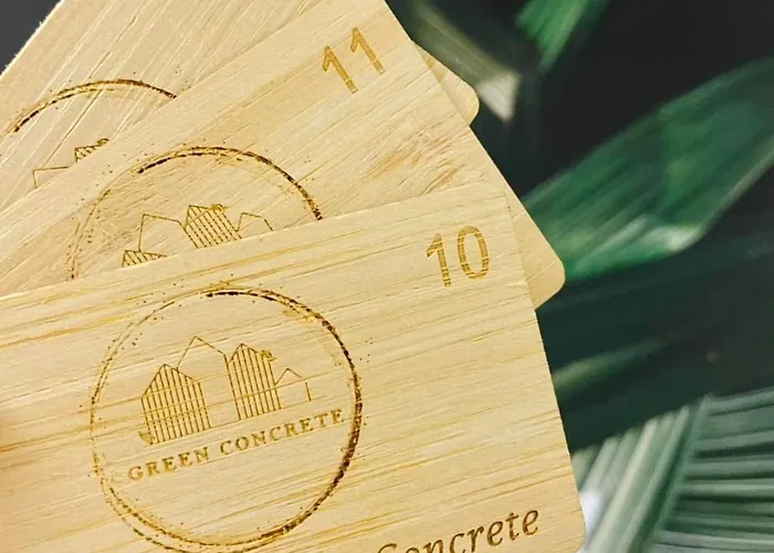 מלון דירות Concrete 4*